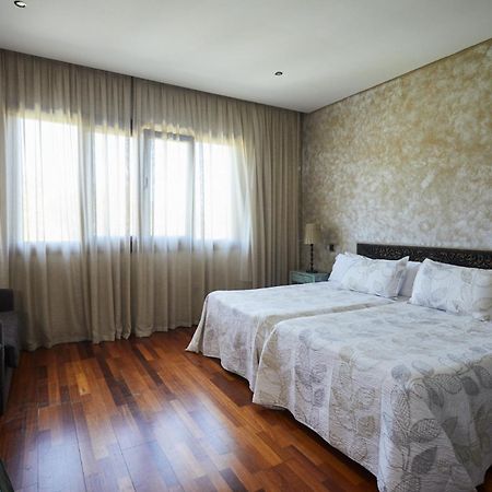 Hotel El Mirlo Blanco Candeleda Buitenkant foto