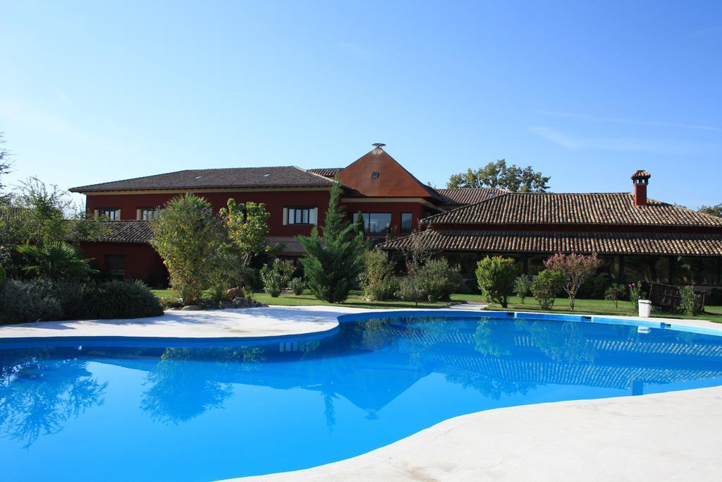 Hotel El Mirlo Blanco Candeleda Buitenkant foto