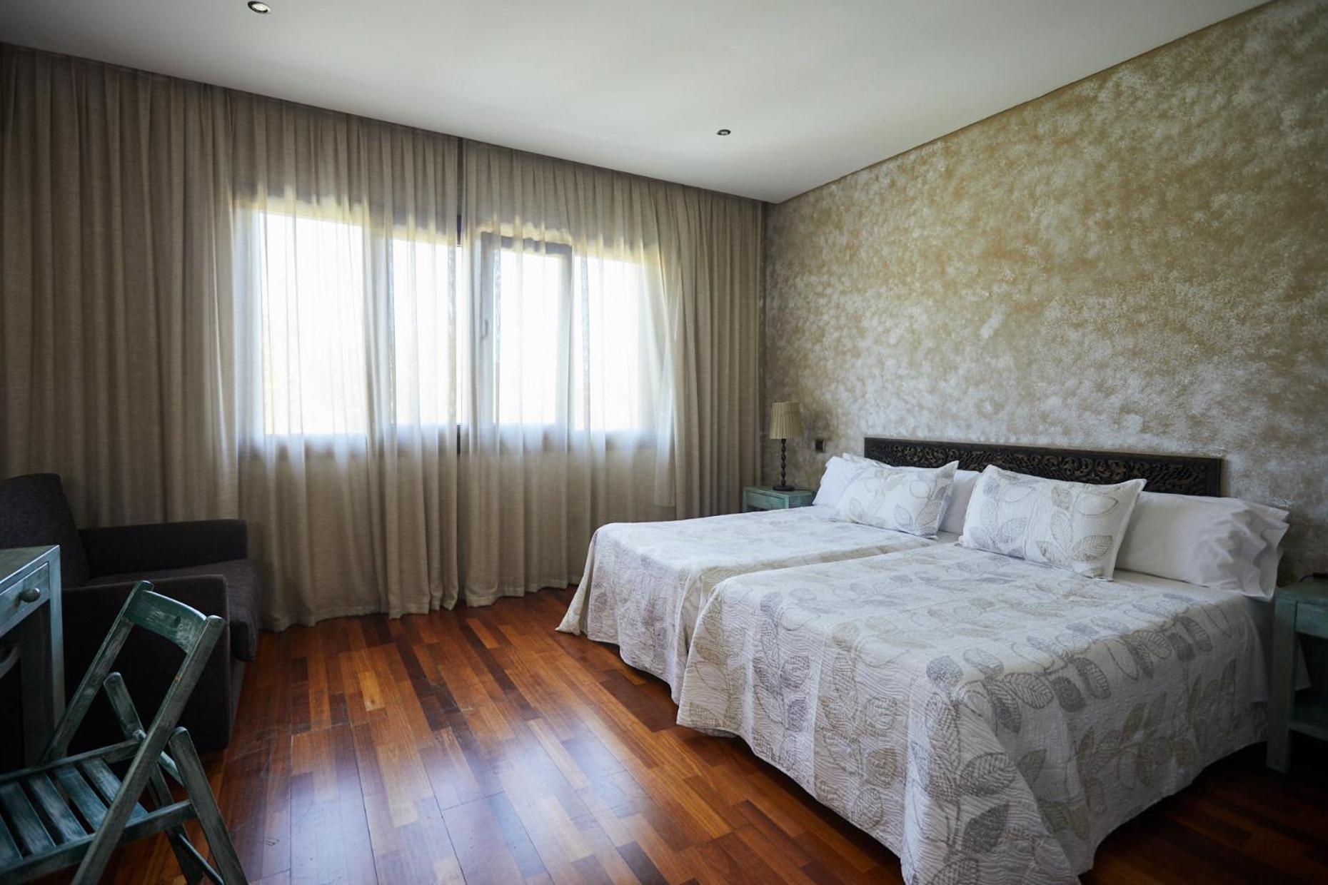 Hotel El Mirlo Blanco Candeleda Buitenkant foto